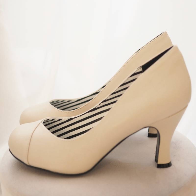 Zapatos Jenna Pleaser t. 42